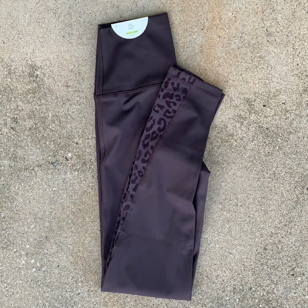 Brown cheetah aerie leggings!